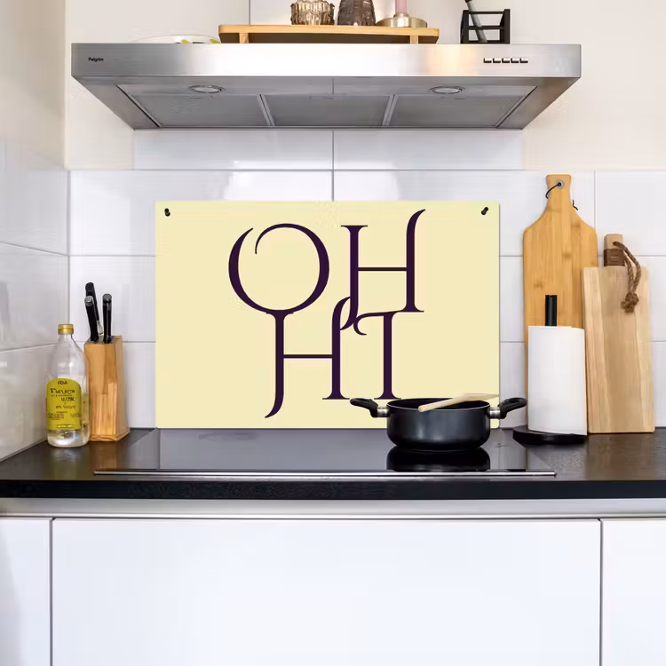 Oh hi - Geel - Monogram Inductie beschemer met haakjes klein -sfeer2