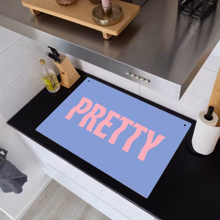 Pretty - Roze - Blauw - Golvend Inductie beschemer met haakjes klein -sfeer1