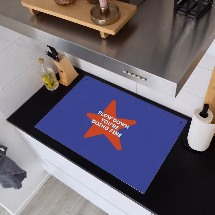 Slow down you're doing fine - Ster - Blauw Inductie beschemer met haakjes klein -sfeer1