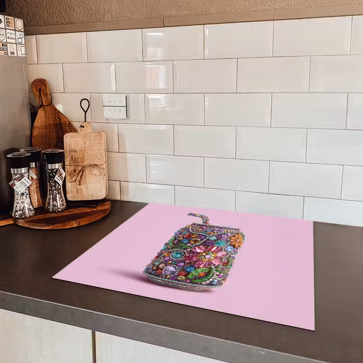 Frisdrankblikje - Bloemenpatroon - Edelstenen - Kleurrijk Inductie beschermer vinyl 3mm middel -sfeer3