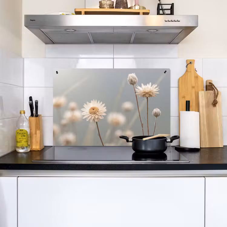 Strobloemen - Wit - Daglicht Inductie beschemer met haakjes klein -sfeer2