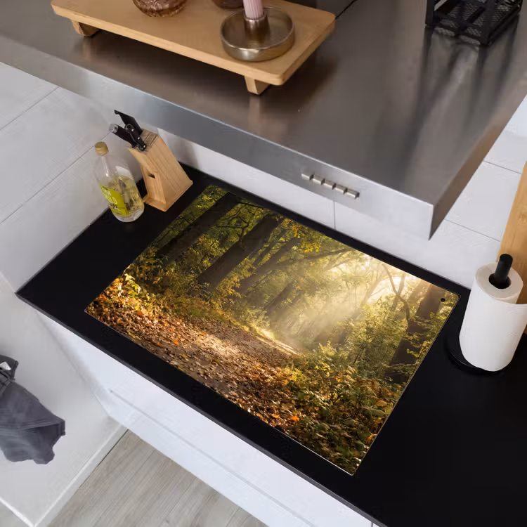Zonlicht - Bospad - Bomen Inductie beschemer met haakjes klein -sfeer1