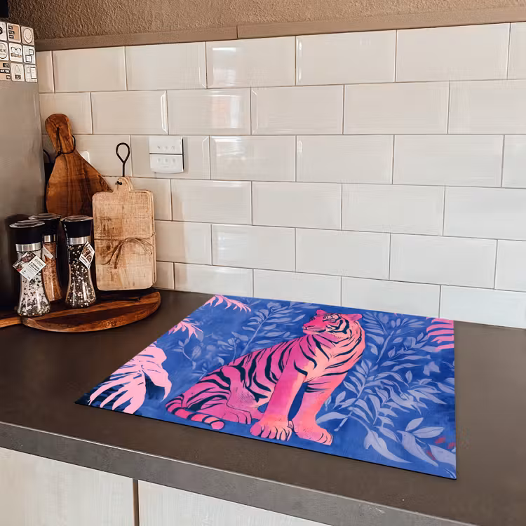 Tijger - Roze - Bladeren - Jungle Inductie beschermer vinyl 3mm middel -sfeer3