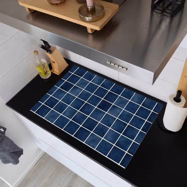 Tegel - Modern - Blauw Inductie beschemer met haakjes klein 777 -sfeer1