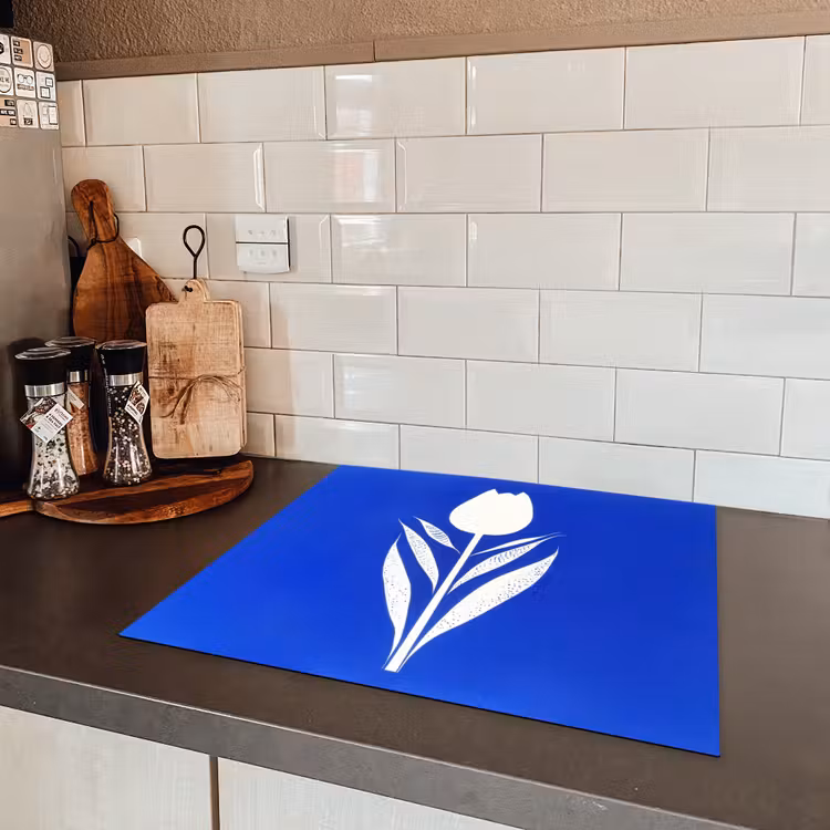 Tulp - Minimalistisch - Bladeren - Wit Inductie beschermer vinyl 3mm middel -sfeer3