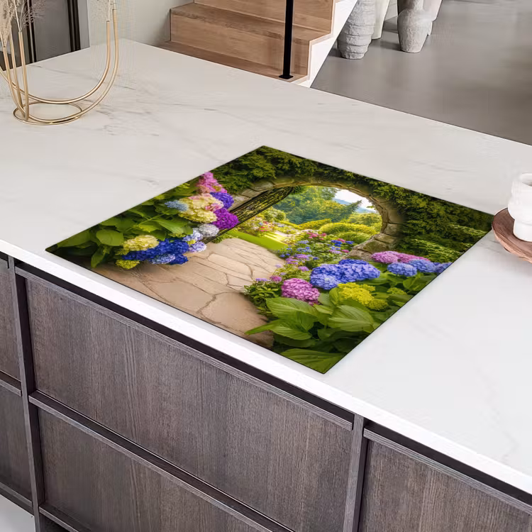 Doorkijk - Poort - Hortensia - Bloementuin Inductie beschermer vinyl 3mm middel -sfeer8