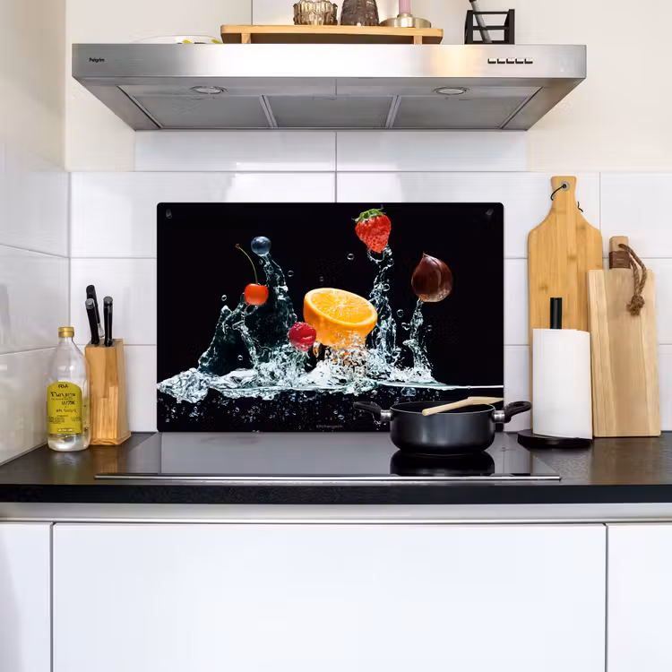 Watersplash - Fruit - Zwart Inductie beschemer met haakjes klein -sfeer2
