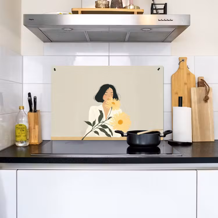 Vrouw - Bloem - Geel - Minimalistisch Inductie beschemer met haakjes klein -sfeer2