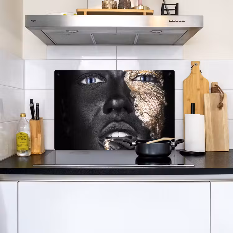 Vrouw - Bladgoud - Zwart - Huid - Luxe Inductie beschemer met haakjes klein -sfeer2