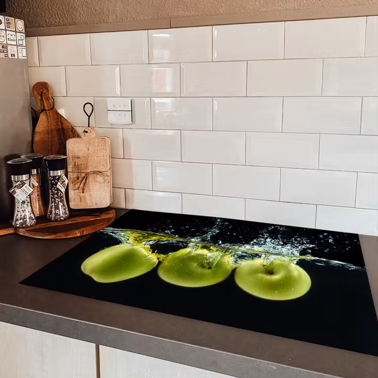 Appels in Aqua Inductie beschermer vinyl 3mm klein -sfeer3