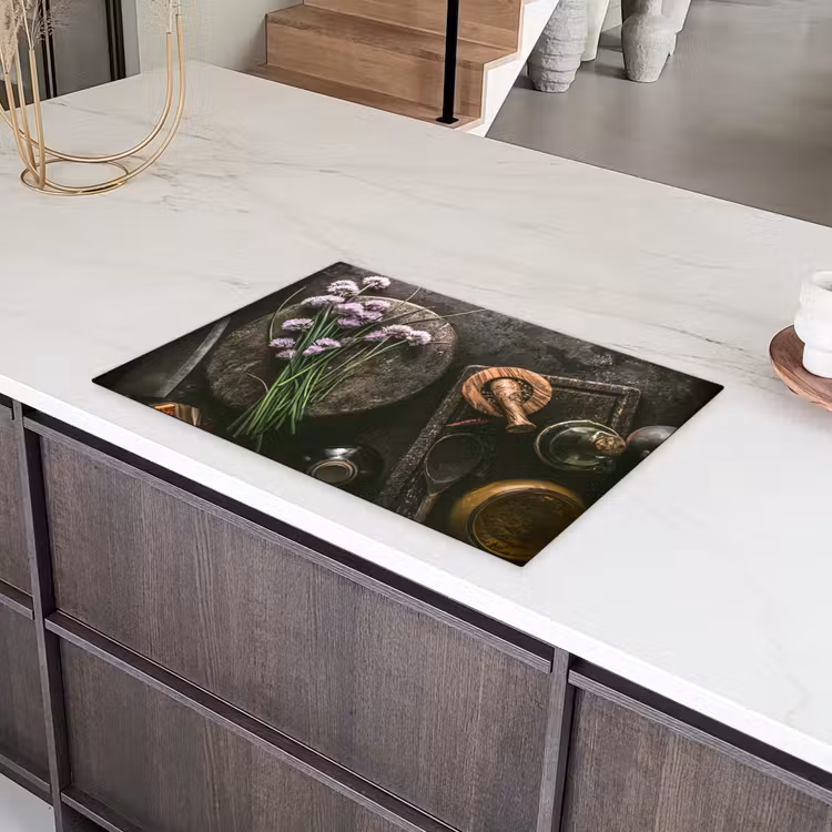 Bieslook Bloesem en Antieke Keukenwaren Inductie beschermer vinyl 3mm klein -sfeer8