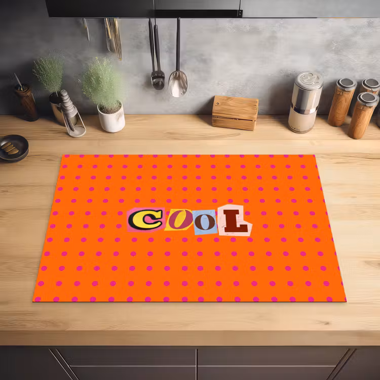 Cool - Stippen - Oranje Inductie beschermer vinyl 3mm klein -sfeer5