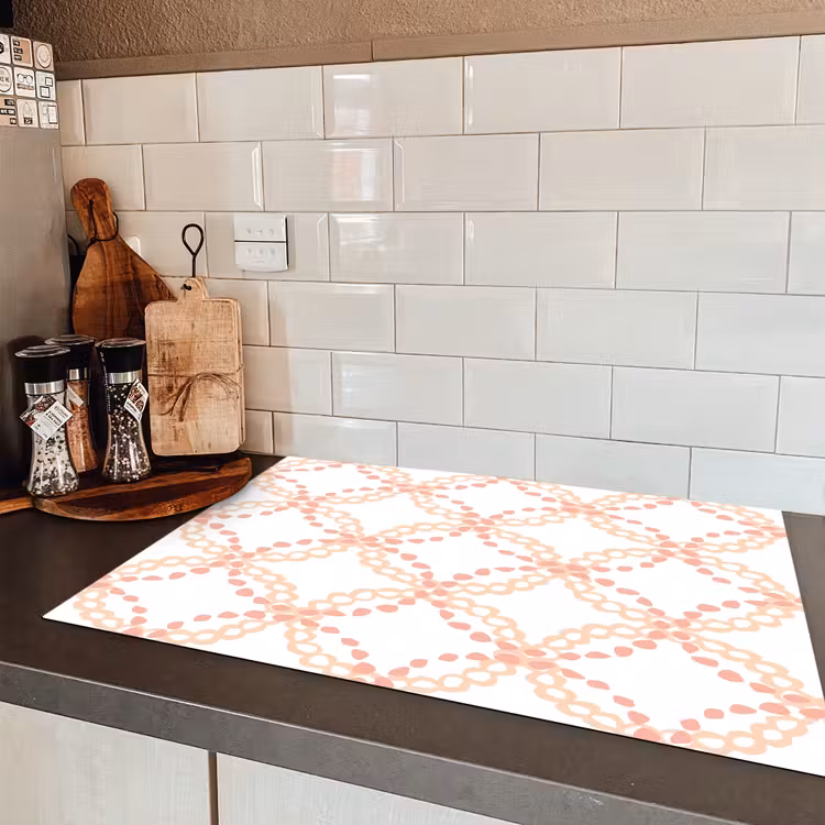 Koraalkleur - Vlechtmotief - Wit Inductie beschermer vinyl 3mm klein 276 -sfeer3