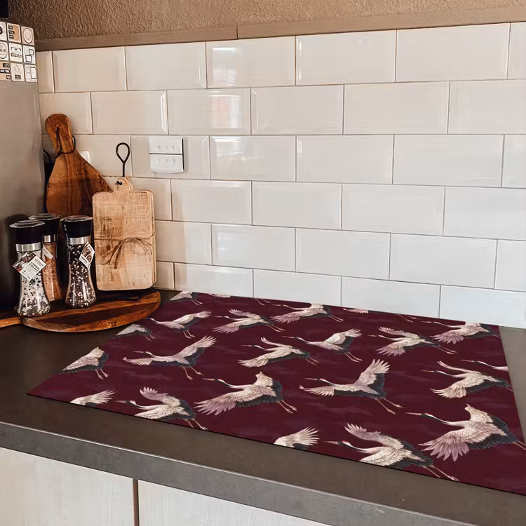Kraanvogels - Klassiek - Bordeaux Inductie beschermer vinyl 3mm klein 276 -sfeer3