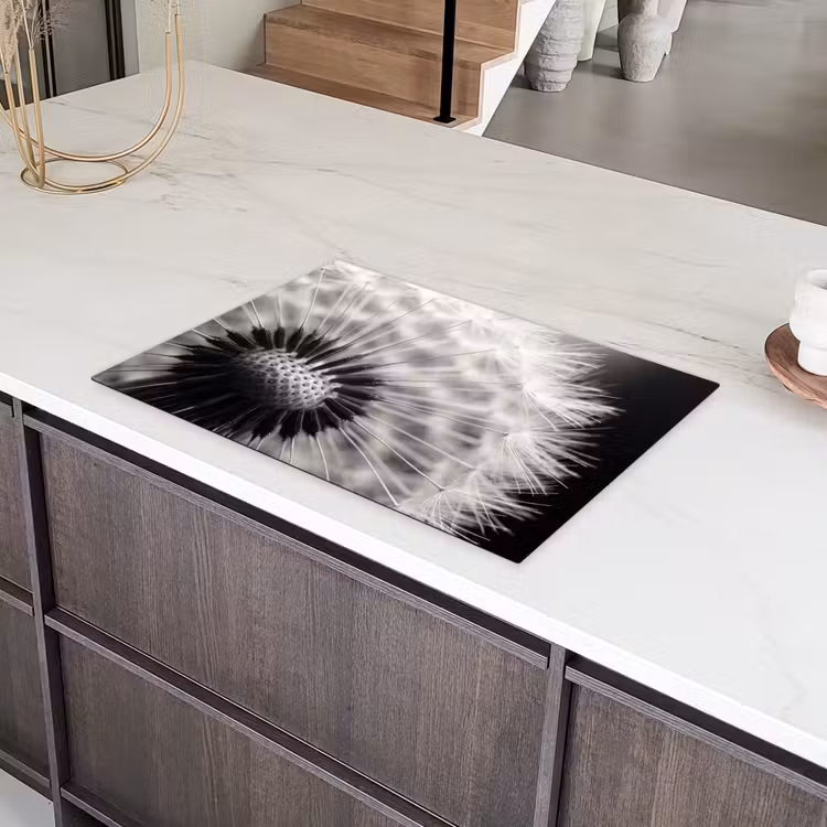 Paardenbloem - Zwart - Wit Inductie beschermer vinyl 3mm klein -sfeer8