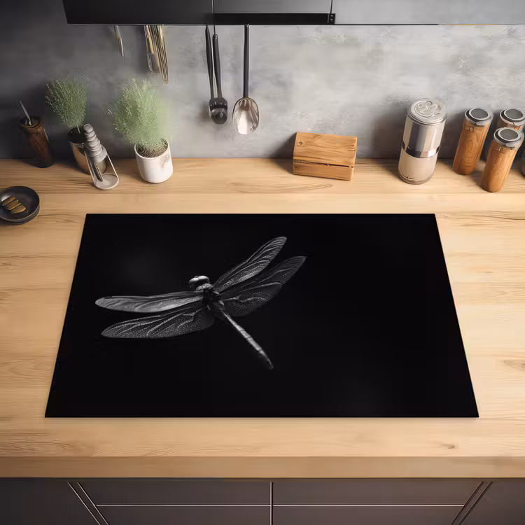 Libelle - Dieren - Zwart - Insect Inductie beschermer vinyl 3mm klein -sfeer5