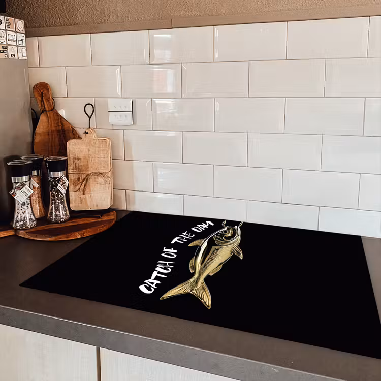 Vis - Zwart - Goud - Tekst Inductie beschermer vinyl 3mm klein -sfeer3