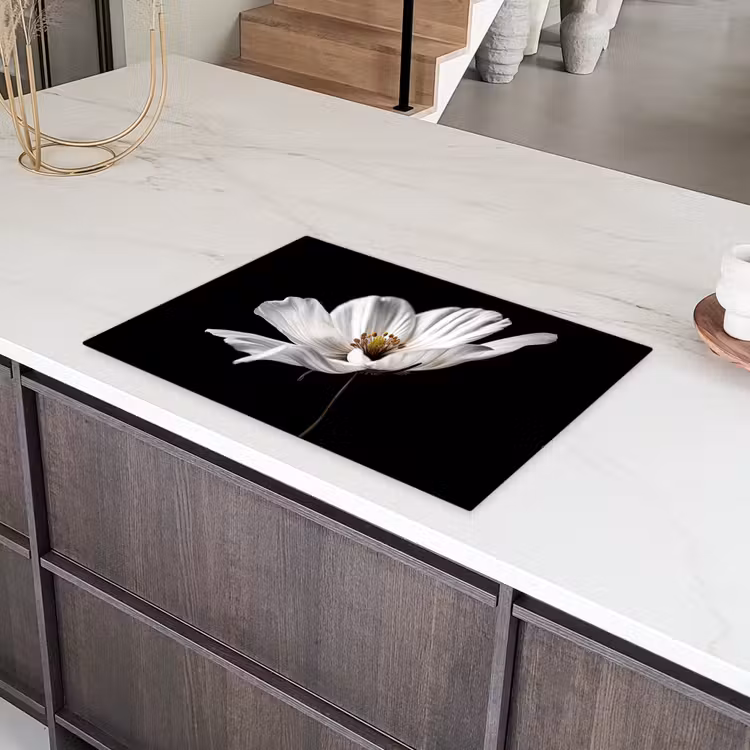 Bloem - Zwart - Wit Inductie beschermer vinyl 3mm klein -sfeer8