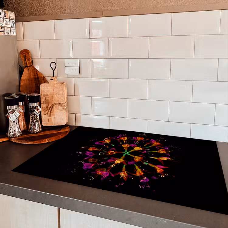 Bloemen - Oranje - Roze - Zwart Inductie beschermer vinyl 3mm klein -sfeer3