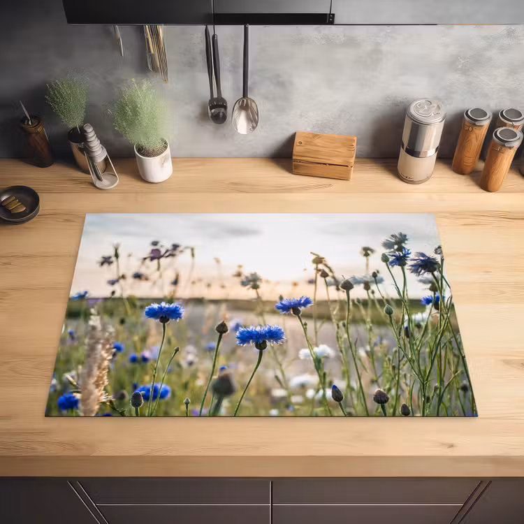 Bloemen - Zomer - Korenbloem - Blauw - Zon - Wolken Inductie beschermer vinyl 3mm klein -sfeer5