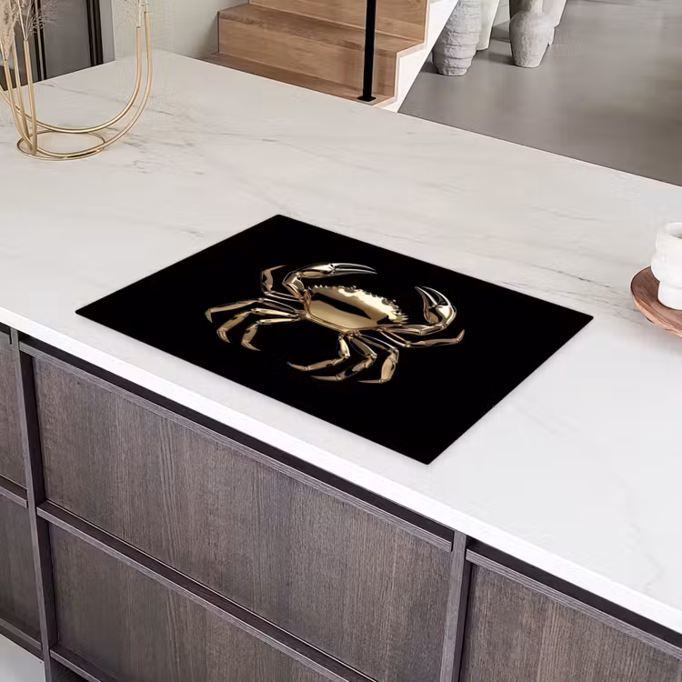 Goud - Krab - Dieren - Zwart Inductie beschermer vinyl 3mm klein -sfeer8
