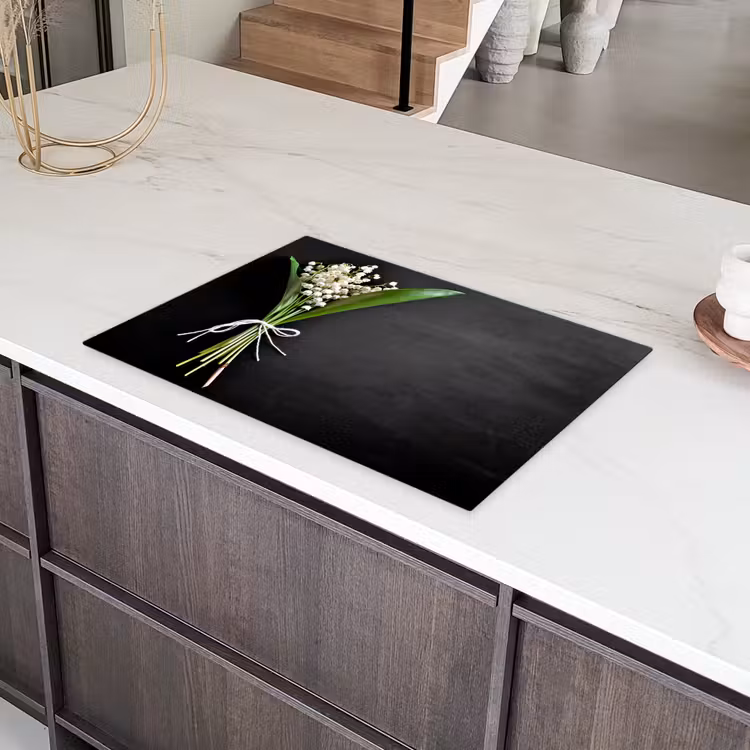 Lelietjes van dalen - Bloemen - Strik Inductie beschermer vinyl 3mm klein -sfeer8