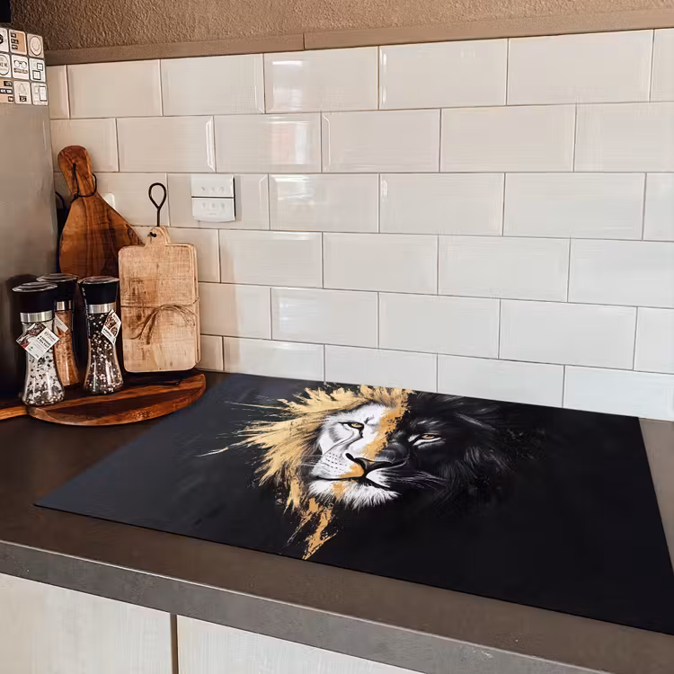 Leeuw - Gesplitst - Zwart - Lijn Inductie beschermer vinyl 3mm klein -sfeer3