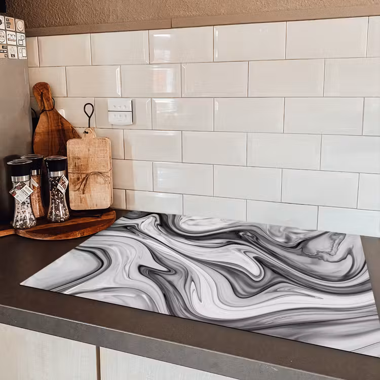 Marmer - Patronen - Grijs - Marmerlook - Zwart Inductie beschermer vinyl 3mm klein -sfeer3