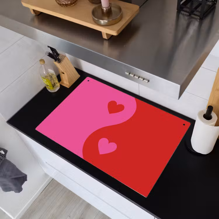 Minimalistisch - Rood - Roze - Hartjes Inductie beschemer met haakjes klein -sfeer1