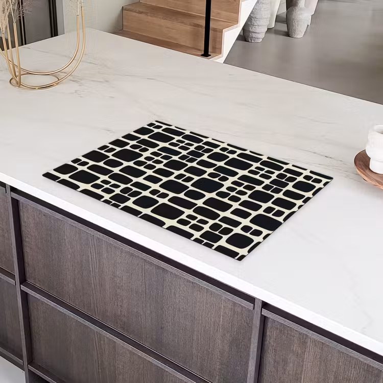 Modern - Organisch - Zwart Inductie beschermer vinyl 3mm klein 276 -sfeer8