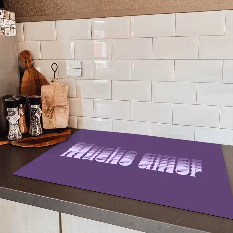 Mucho amor - Paars - Grafisch Inductie beschermer vinyl 3mm klein -sfeer3