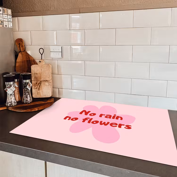 No rain no flowers - Bloem - Roze Inductie beschermer vinyl 3mm klein -sfeer3