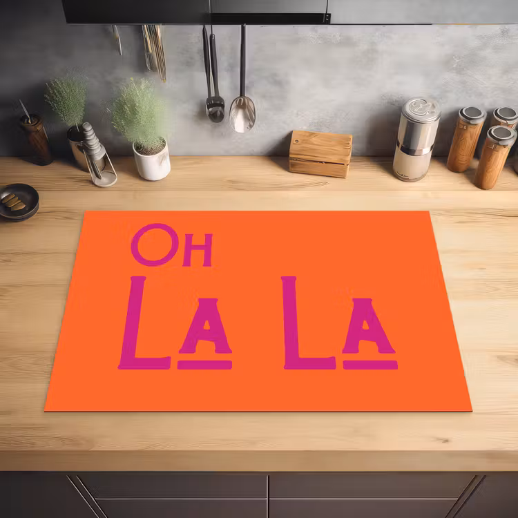 Oh la la - Oranje - Roze - Scheeflettertype Inductie beschermer vinyl 3mm klein -sfeer5