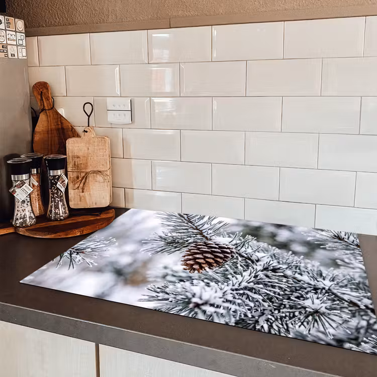 Dennenappel - Tak - Sneeuw - Winter - Sfeervol Inductie beschermer vinyl 3mm klein -sfeer3