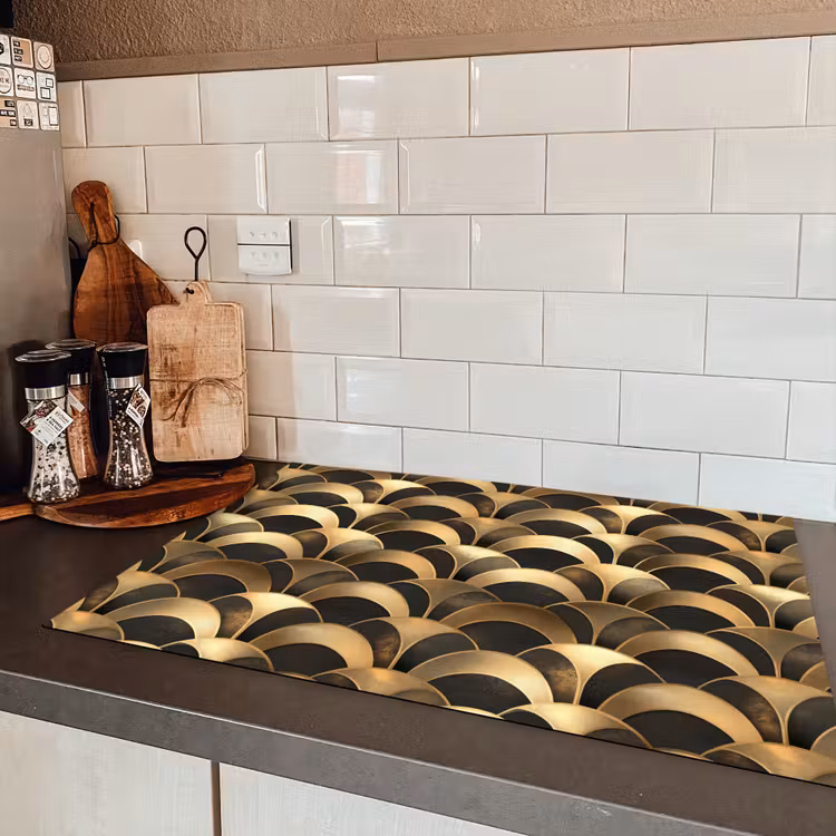 Schubben - Structuur - Goud Inductie beschermer vinyl 3mm klein 276 -sfeer3
