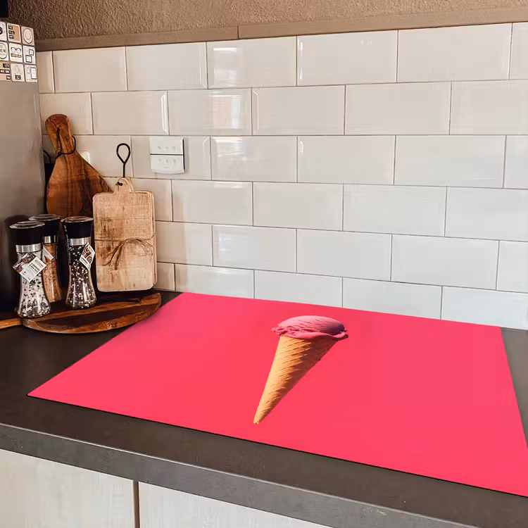 Schepijs - Roze - Hoorntje Inductie beschermer vinyl 3mm klein -sfeer3
