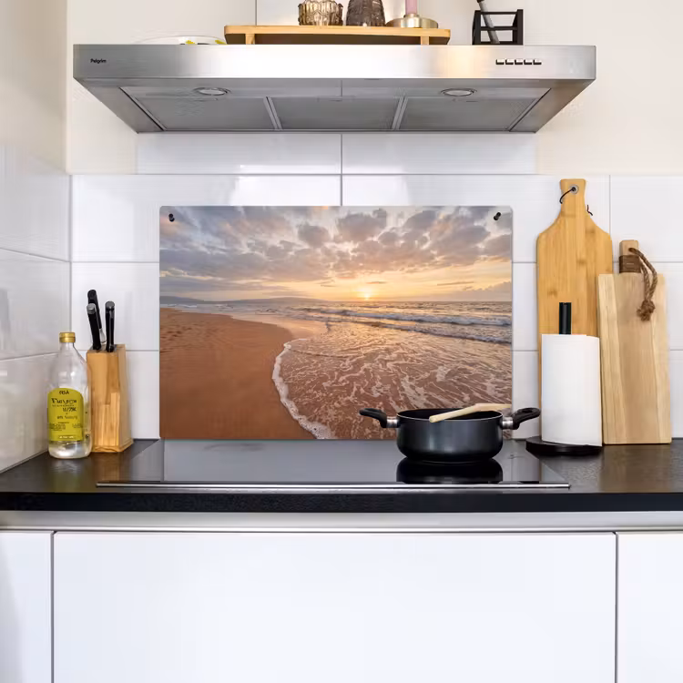 Zee - Kustlijn - Wolken - Landschap - Oranje Inductie beschemer met haakjes klein -sfeer2