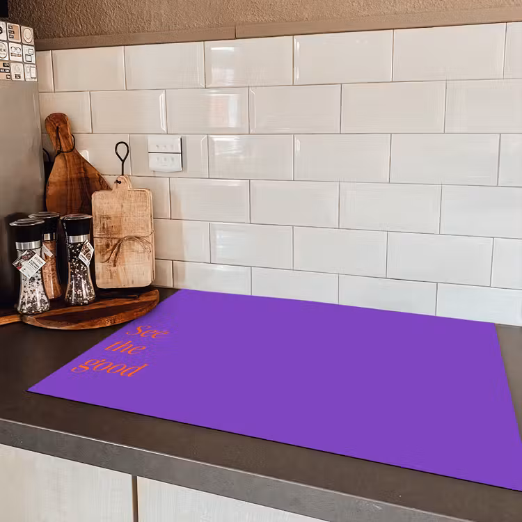 See the good - Oranje - Paars Inductie beschermer vinyl 3mm klein -sfeer3
