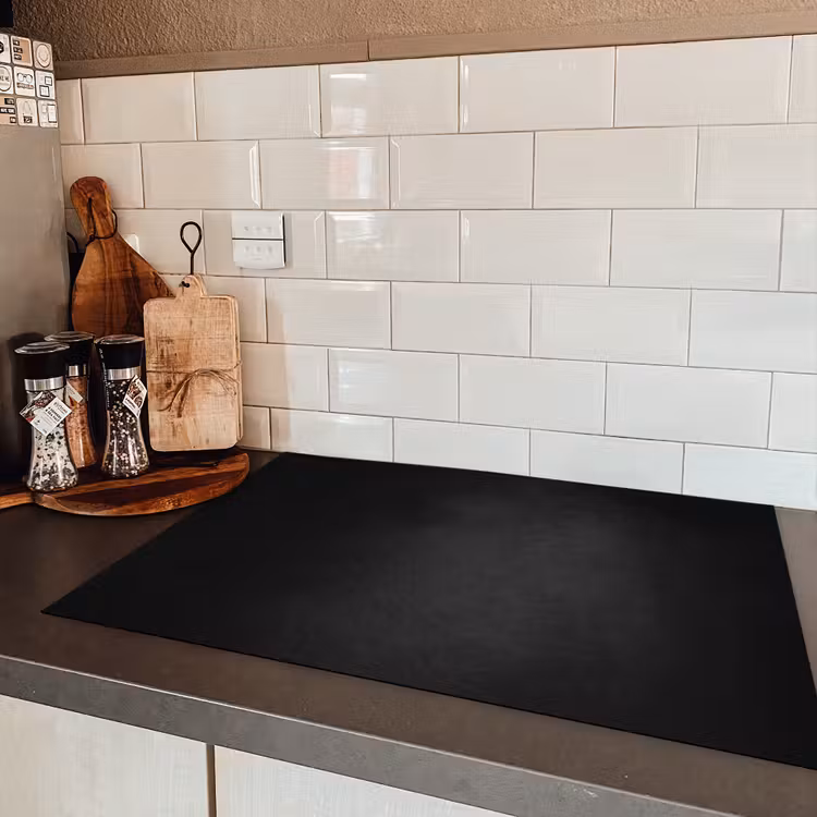 Schaduwrijk Betongrijs Inductie beschermer vinyl 3mm klein -sfeer3