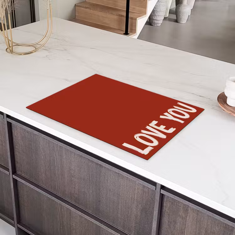 Schuin - Loveyou - Rood Inductie beschermer vinyl 3mm klein -sfeer8