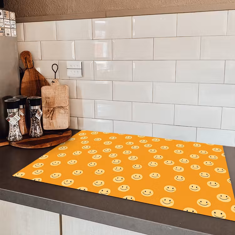 Smileys - Retro - Heel Inductie beschermer vinyl 3mm klein 276 -sfeer3
