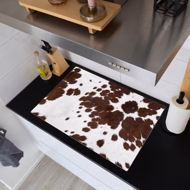 Koeienhuid - Klassiek - Bruin Inductie beschemer met haakjes klein -sfeer1