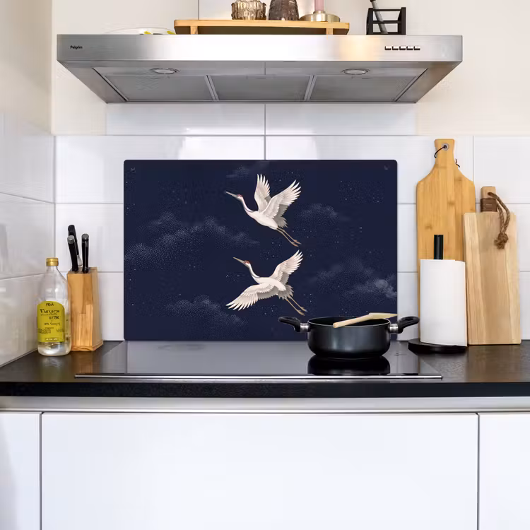 Kraanvogels - Nachthemel - Blauw Inductie beschemer met haakjes klein -sfeer2