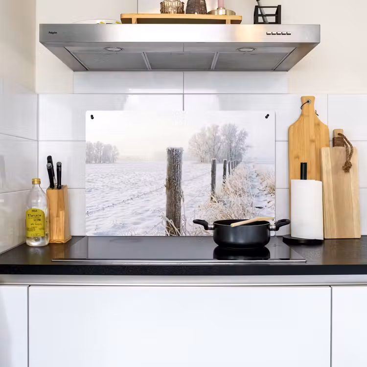 Hek - Sneeuw - Mist - Platteland - Nostalgisch Inductie beschemer met haakjes klein -sfeer2