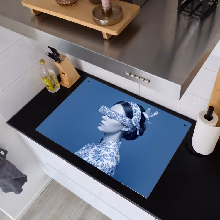 Portret - Klassiek - Wit - Blauw Inductie beschemer met haakjes klein -sfeer1
