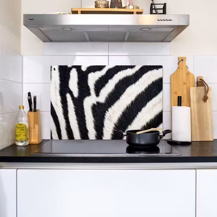Zebra - Vacht - Klassiek - Zwart - Wit Inductie beschemer met haakjes klein -sfeer2