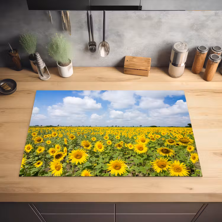 Zonnebloemen - Bloemen - Wolken - Natuur - Geel - Landschap Inductie beschermer vinyl 3mm klein -sfeer5