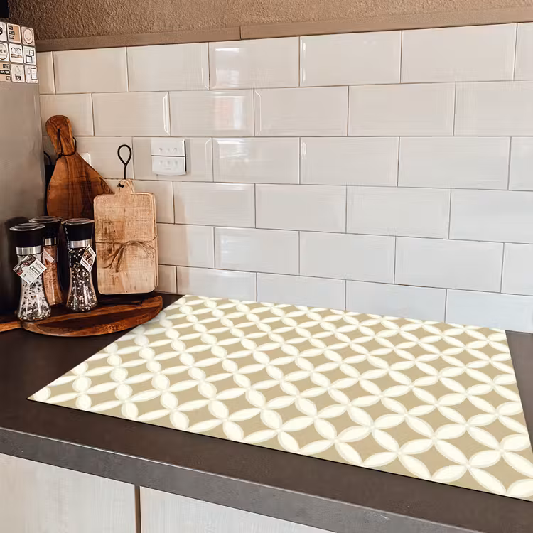 Symmetrisch - Motief - Beige Inductie beschermer vinyl 3mm klein 276 -sfeer3