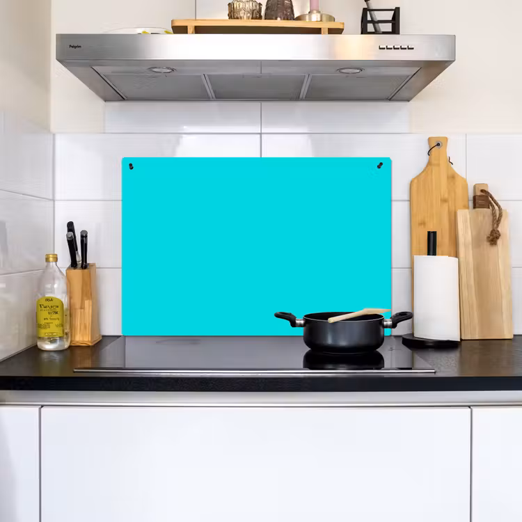Vivid - Aquamarine - Turkoois Inductie beschemer met haakjes klein 777 -sfeer2
