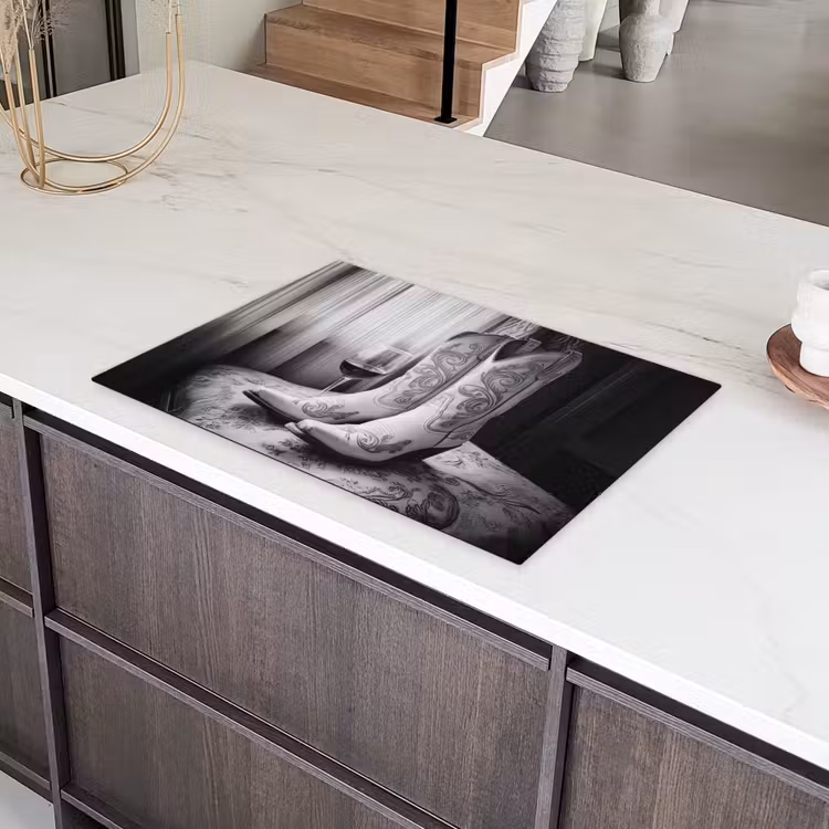 Wijn - Cowboylaarzen - Raamlicht - Wit Inductie beschermer vinyl 3mm klein -sfeer8